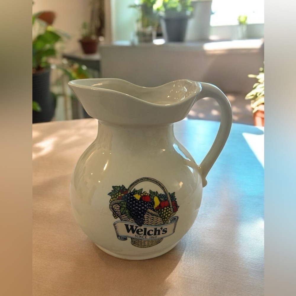 Vintage Welch's 64‎ Oz Ceramic Pitcher